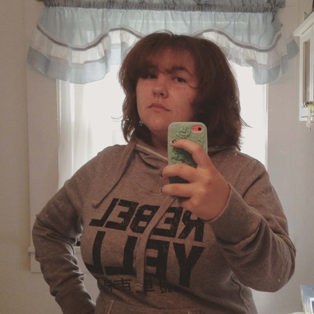 Meet your Posher, Mazie